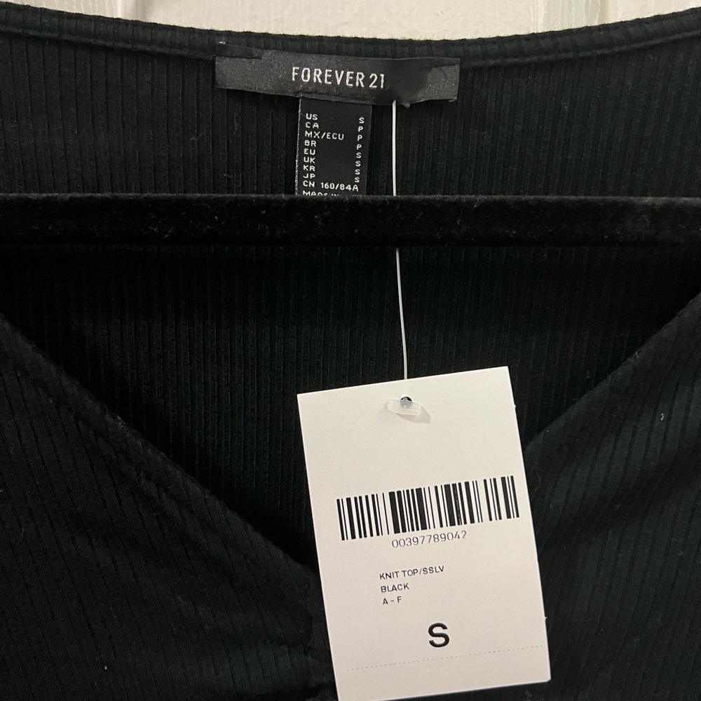 Forever 21 Ruched Knit Top - Picture 6 of 6